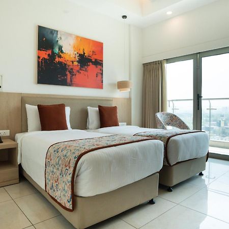 Ar Suites Klj Square คูร์เคาน์ ภายนอก รูปภาพ